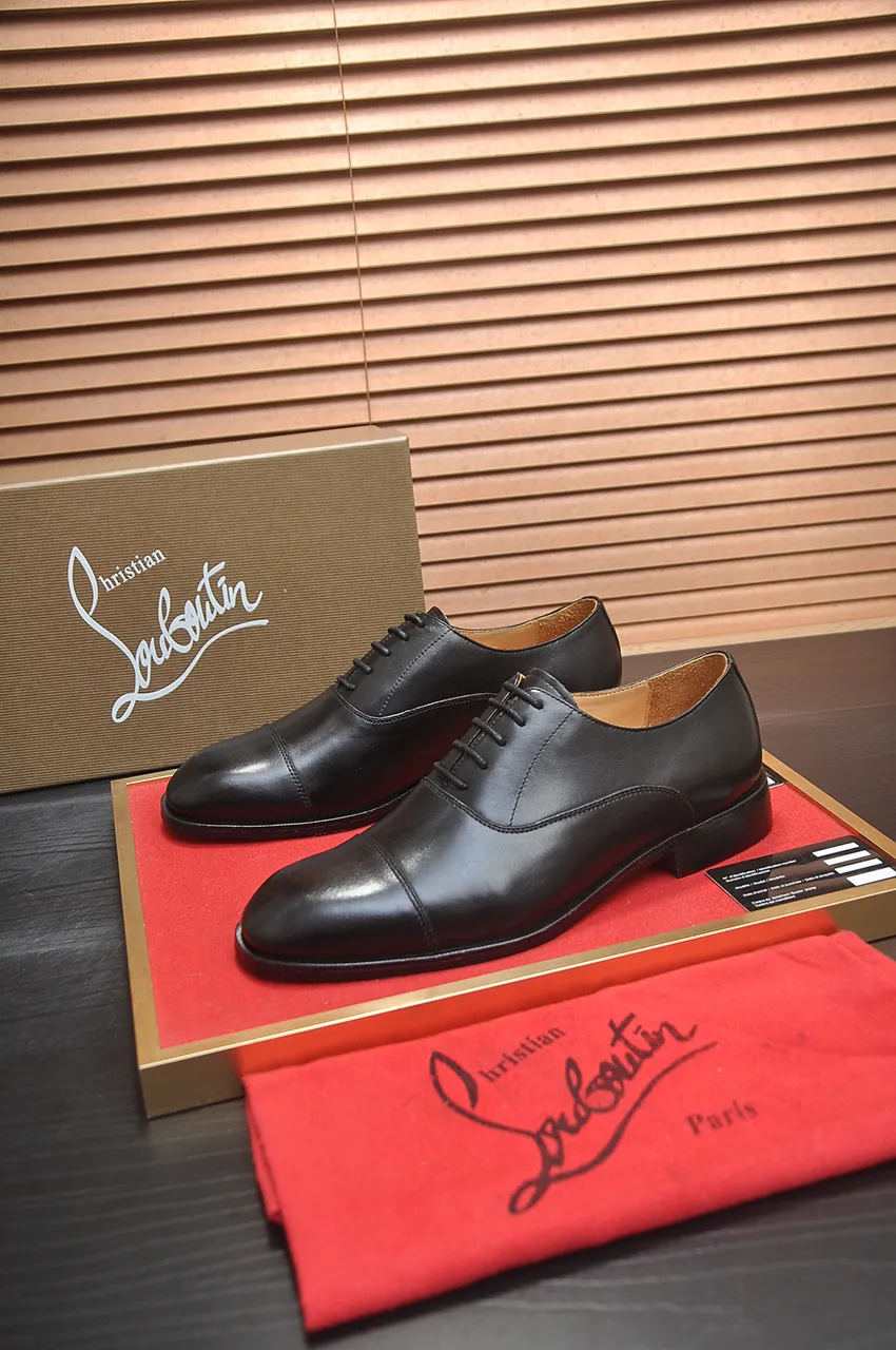 Men's shoes 💰620💶 [Chrstian Loubotin] Red-soled shoes 💋Original mold opening, the highest version on the market, purely handmade ➕Imported cowhide uppers, first-layer water-dyed cowhide lining! Original EU high-gloss outsole. 38 to 45 (45 customized),